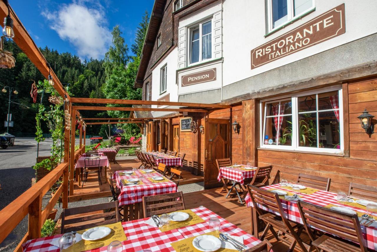 Penzion Sofinata & Pizzeria Špindlerŭv Mlýn Exteriör bild